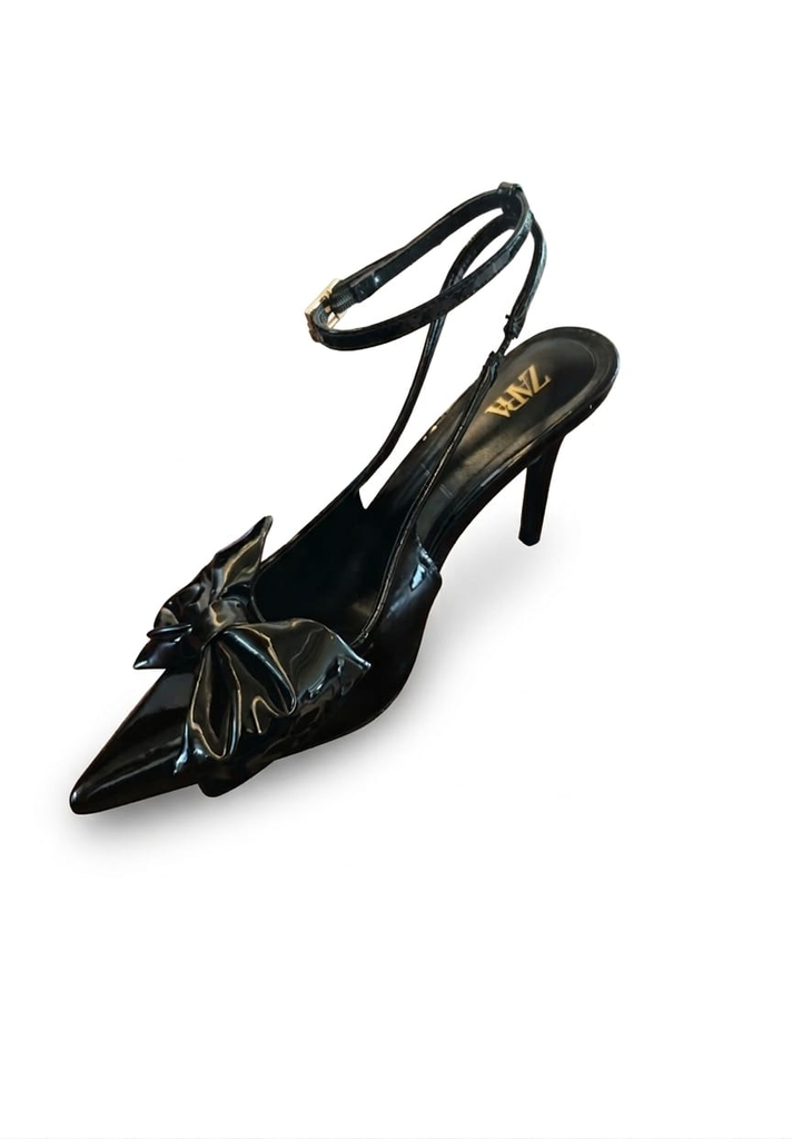 Zara Bow