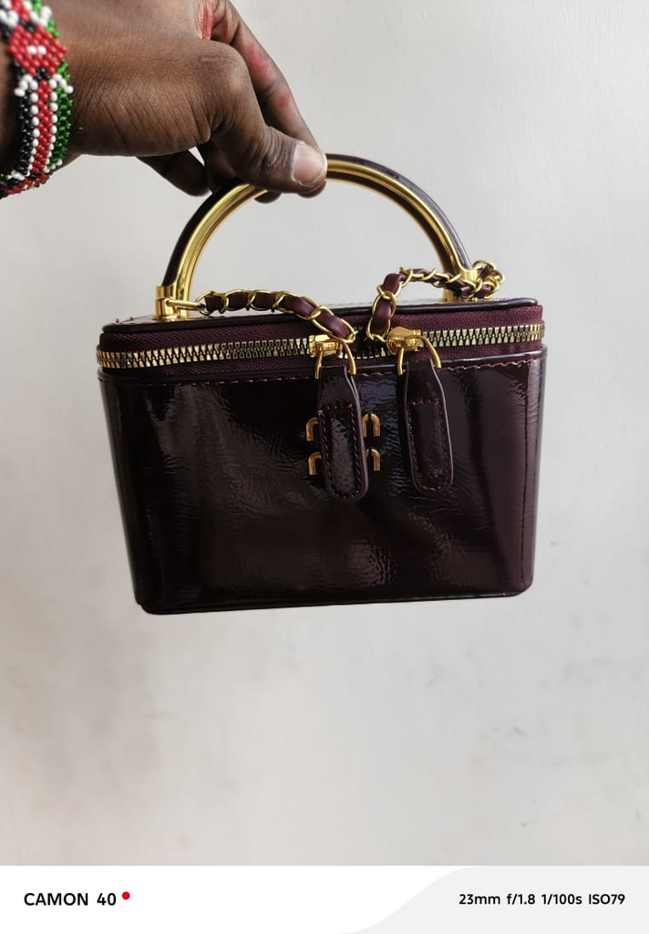 Opera (Black)